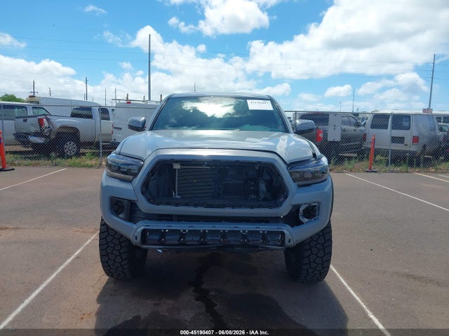 45190407 :رقم المزاد ، 3TMAZ5CN0JM057537 vin ، 2018 Toyota Tacoma Sr5 V6 مزاد بيع