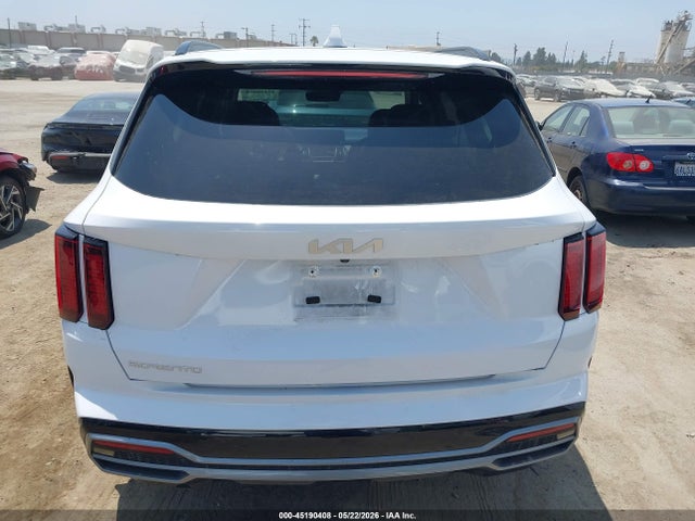 KIA SORENTO EX 2023 5XYRH4LF5PG223260 Image 16