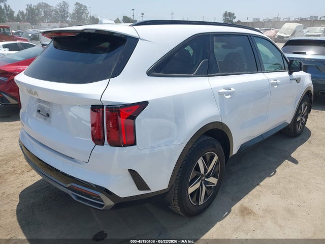 KIA SORENTO EX 2023 5XYRH4LF5PG223260 Image 4