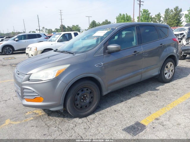 Продаж на аукціоні авто 2014 Ford Escape S, vin: 1FMCU0F79EUA62997, номер лоту: 45190418