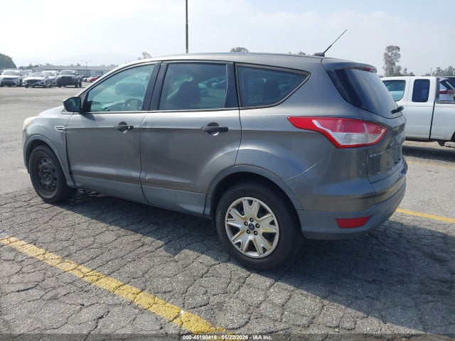 Продаж на аукціоні авто 2014 Ford Escape S, vin: 1FMCU0F79EUA62997, номер лоту: 45190418