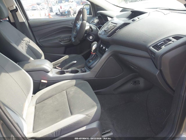Продаж на аукціоні авто 2014 Ford Escape S, vin: 1FMCU0F79EUA62997, номер лоту: 45190418