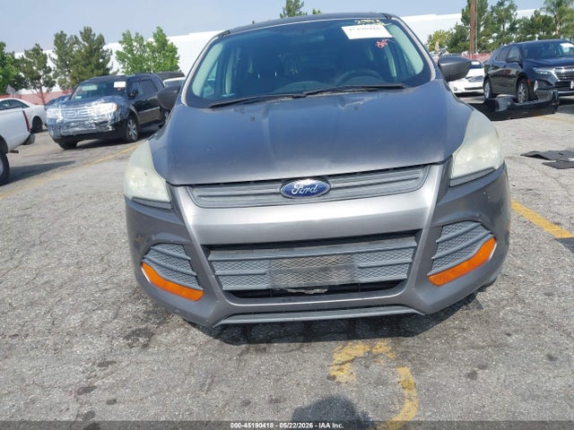 Продаж на аукціоні авто 2014 Ford Escape S, vin: 1FMCU0F79EUA62997, номер лоту: 45190418