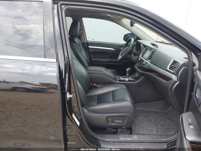 Aukcja sprzedaży 2019 Toyota Highlander Xle, vin: 5TDKZRFH1KS360099, numer aukcji: 45190426