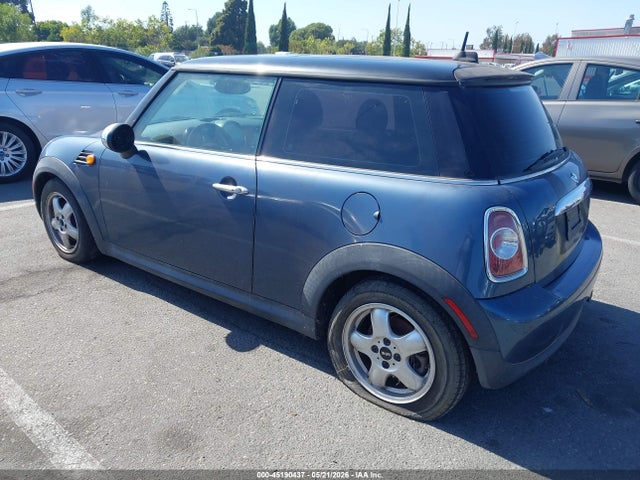 45190437 :رقم المزاد ، WMWSU3C59BT093119 vin ، 2011 Mini Cooper مزاد بيع