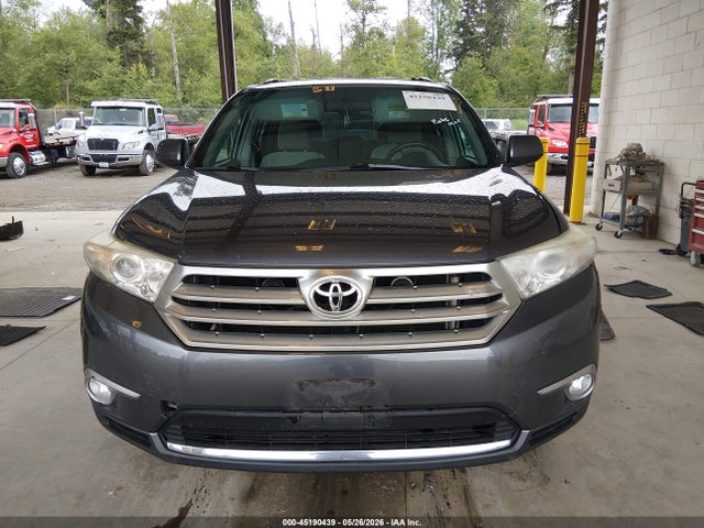 45190439 :رقم المزاد ، 5TDBK3EHXCS163436 vin ، 2012 Toyota Highlander Base V6 مزاد بيع