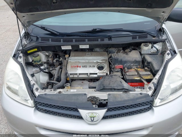 2005 Toyota Sienna Le მანქანა იყიდება აუქციონზე, vin: 5TDZA23C55S280654, აუქციონის ნომერი: 45190449