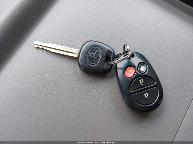 2005 Toyota Sienna Le მანქანა იყიდება აუქციონზე, vin: 5TDZA23C55S280654, აუქციონის ნომერი: 45190449