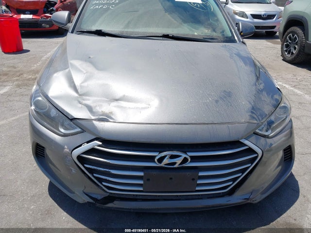 Hyundai ELANTRA SE 2018 5NPD74LF3JH348688 Image 19