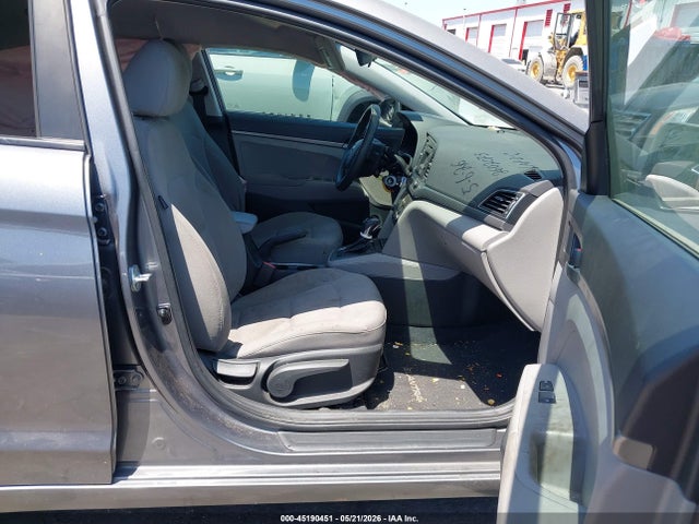 Hyundai ELANTRA SE 2018 5NPD74LF3JH348688 Image 5