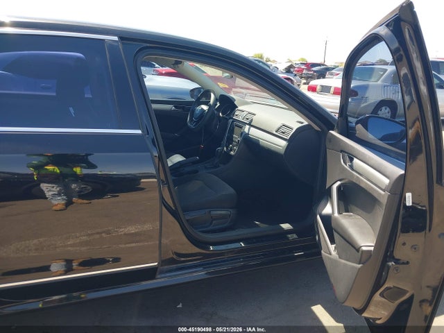 Aukcja sprzedaży 2016 Volkswagen Passat 1.8t S, vin: 1VWAT7A32GC049557, numer aukcji: 45190498