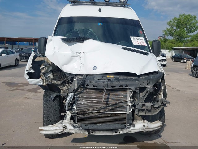 45190507 :رقم المزاد ، WD3PE8CC5D5785767 vin ، 2013 Mercedes-benz Sprinter 2500 High Roof مزاد بيع
