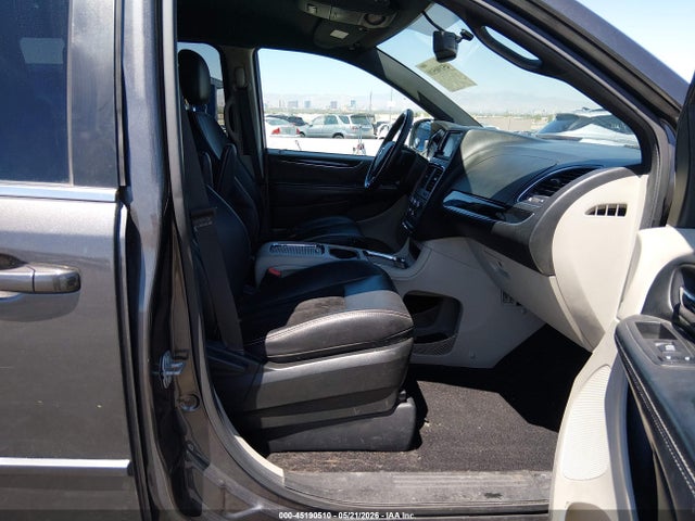 2017 Dodge Grand Caravan Sxt მანქანა იყიდება აუქციონზე, vin: 2C4RDGCG1HR864957, აუქციონის ნომერი: 45190510