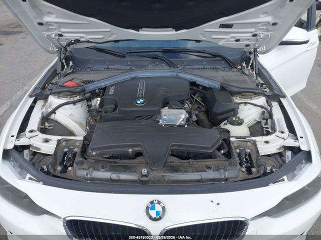 45190532 :رقم المزاد ، WBA3C1C59FK121833 vin ، 2015 Bmw 328i مزاد بيع