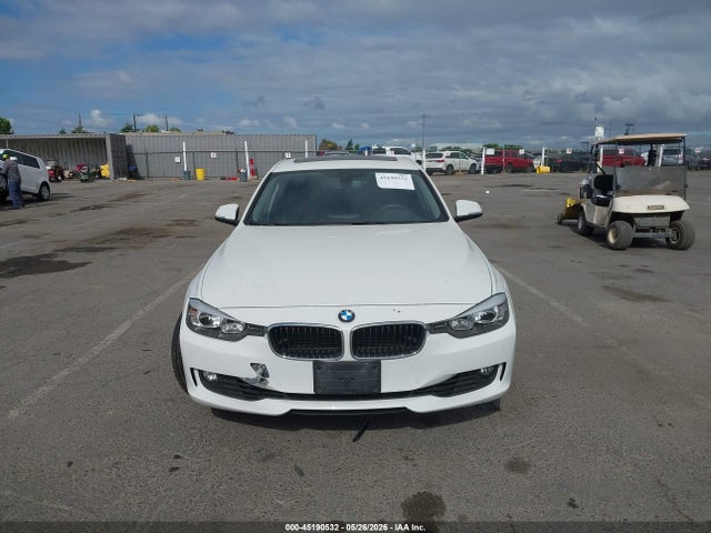 45190532 :رقم المزاد ، WBA3C1C59FK121833 vin ، 2015 Bmw 328i مزاد بيع