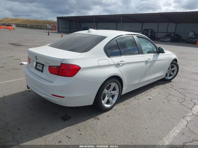45190532 :رقم المزاد ، WBA3C1C59FK121833 vin ، 2015 Bmw 328i مزاد بيع