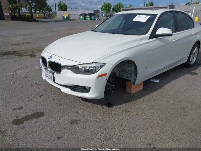 45190532 :رقم المزاد ، WBA3C1C59FK121833 vin ، 2015 Bmw 328i مزاد بيع