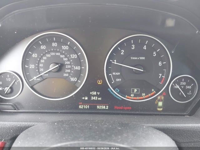 45190532 :رقم المزاد ، WBA3C1C59FK121833 vin ، 2015 Bmw 328i مزاد بيع