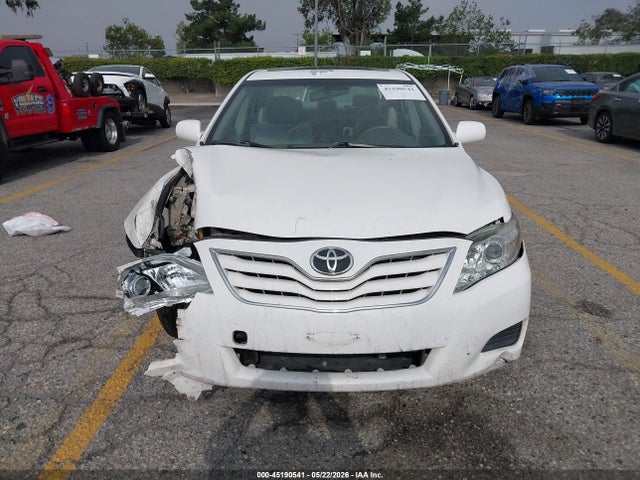 45190541 :رقم المزاد ، JTNBK3EK3B3050466 vin ، 2011 Toyota Camry Le V6 مزاد بيع