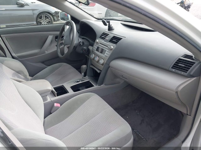 45190541 :رقم المزاد ، JTNBK3EK3B3050466 vin ، 2011 Toyota Camry Le V6 مزاد بيع