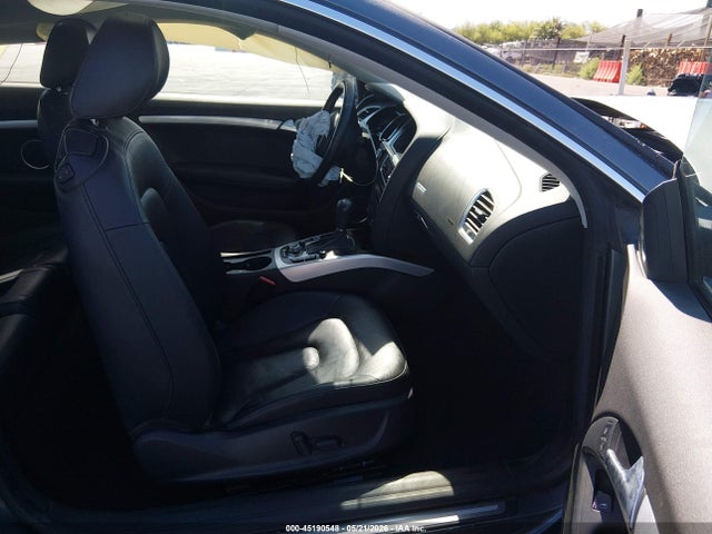 Продаж на аукціоні авто 2012 Audi A5 2.0t Premium, vin: WAULFAFR8CA003084, номер лоту: 45190548