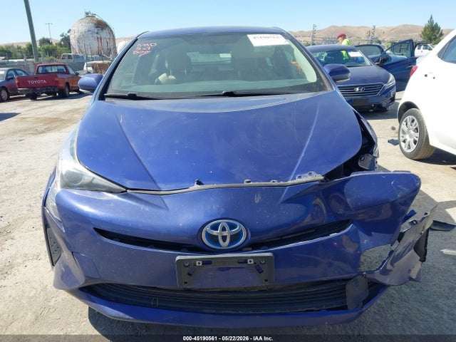 Toyota Prius Two 2016 JTDKBRFU1G3517981 Image 13