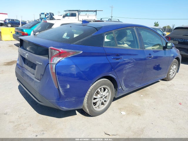 Toyota Prius Two 2016 JTDKBRFU1G3517981 Image 4