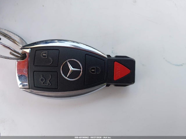 55SWF4KB0GU175177 Mercedes-Benz C 300 Luxury 4matic