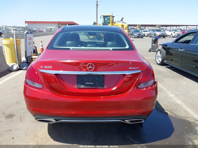 55SWF4KB0GU175177 Mercedes-Benz C 300 Luxury 4matic