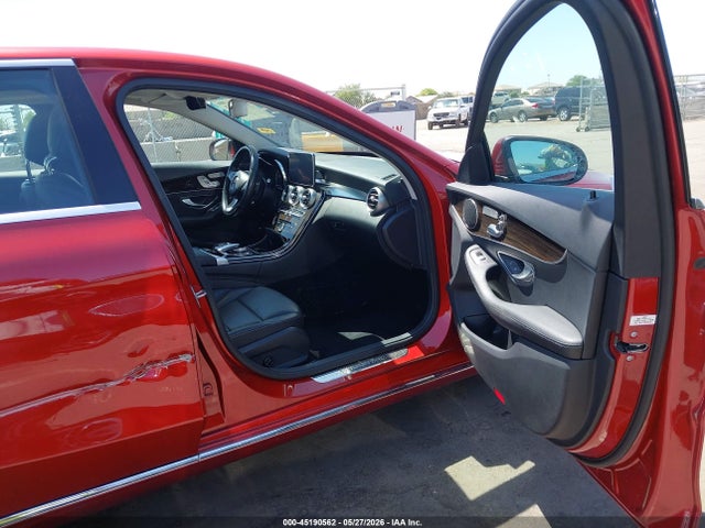 55SWF4KB0GU175177 Mercedes-Benz C 300 Luxury 4matic