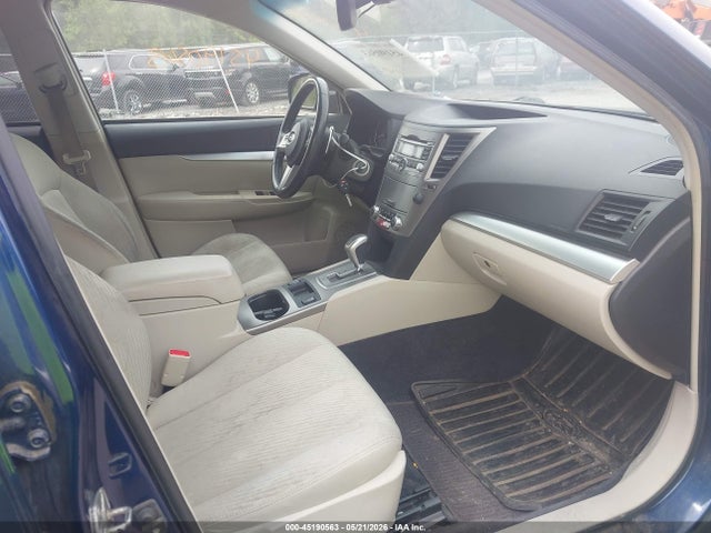 45190563 :رقم المزاد ، 4S4BRCCC3A3325985 vin ، 2010 Subaru Outback 2.5i Premium مزاد بيع