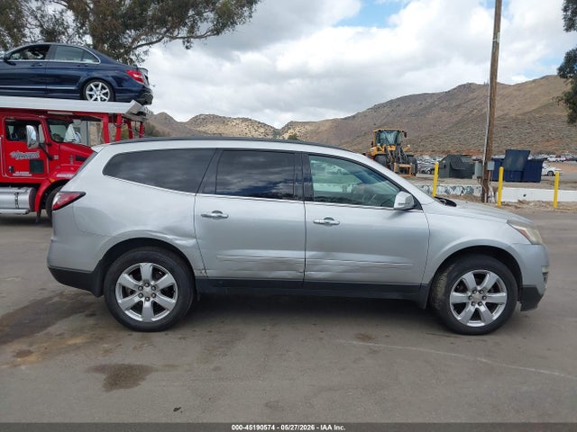 Chevrolet Traverse 1lt 2017 1GNKRGKD0HJ247295 Image 13