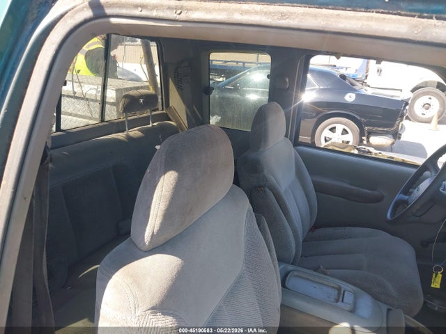 Продажа на аукционе авто 1996 Chevrolet Gmt-400 C1500, vin: 2GCEC19M8T1150682, номер лота: 45190583