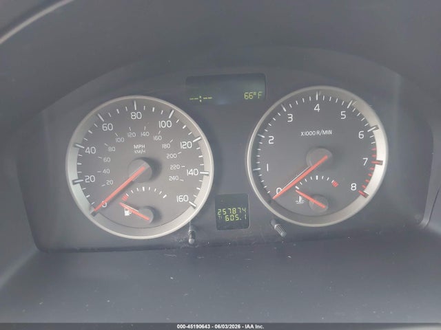 45190643 :رقم المزاد ، YV1MS390662167258 vin ، 2006 Volvo S40 2.4i مزاد بيع