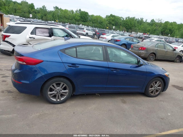 2017 Hyundai Elantra Se მანქანა იყიდება აუქციონზე, vin: 5NPD84LF9HH094072, აუქციონის ნომერი: 45190663