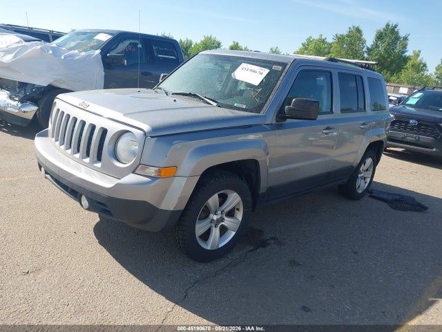 2015 Jeep Patriot Latitude მანქანა იყიდება აუქციონზე, vin: 1C4NJRFB5FD376615, აუქციონის ნომერი: 45190670