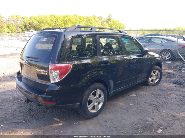 45190671 :رقم المزاد ، JF2SHABC4DG444026 vin ، 2013 Subaru Forester 2.5x مزاد بيع