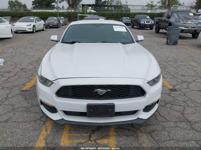 Ford Mustang V6 2016 1FA6P8AM9G5221377 Image 12