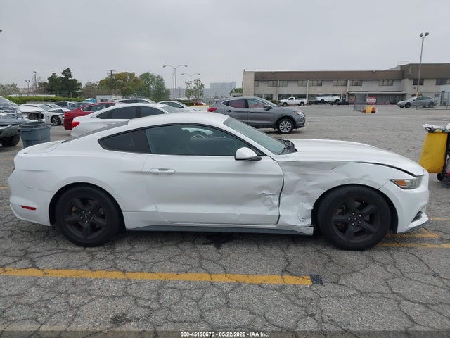 Ford Mustang V6 2016 1FA6P8AM9G5221377 Image 13