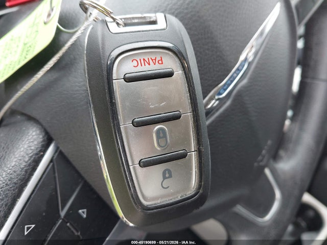 2020 Chrysler Voyager Lx მანქანა იყიდება აუქციონზე, vin: 2C4RC1CG8LR176138, აუქციონის ნომერი: 45190699