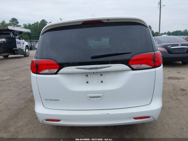2020 Chrysler Voyager Lx მანქანა იყიდება აუქციონზე, vin: 2C4RC1CG8LR176138, აუქციონის ნომერი: 45190699