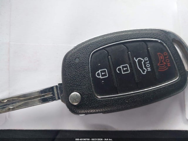 45190700 :رقم المزاد ، KM8J33A44HU522144 vin ، 2017 Hyundai Tucson Se مزاد بيع