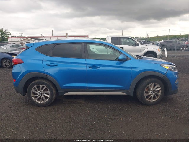 45190700 :رقم المزاد ، KM8J33A44HU522144 vin ، 2017 Hyundai Tucson Se مزاد بيع