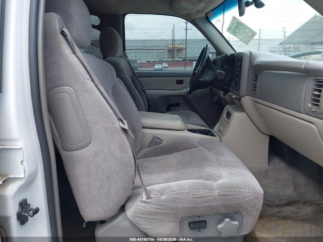Продаж на аукціоні авто 2001 Chevrolet Suburban 2500 Ls, vin: 3GNGC26U31G150944, номер лоту: 45190704