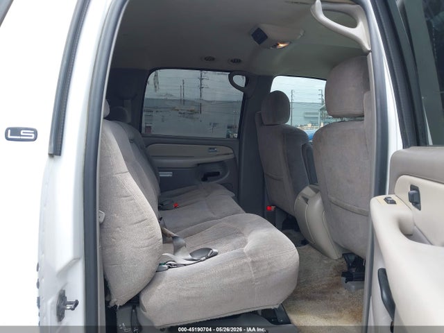 Продаж на аукціоні авто 2001 Chevrolet Suburban 2500 Ls, vin: 3GNGC26U31G150944, номер лоту: 45190704