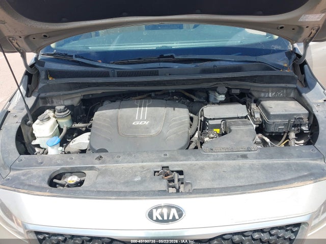 KNDMB5C18G6211807 KIA SEDONA LX