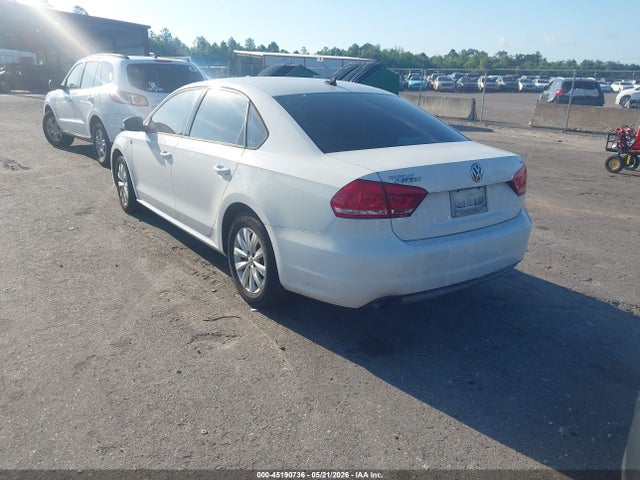 Продаж на аукціоні авто 2014 Volkswagen Passat 1.8t Wolfsburg Edition, vin: 1VWAT7A30EC091920, номер лоту: 45190736