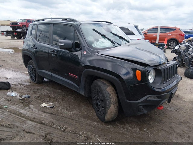 2018 ZACCJBCB6JPH15833 головне зображення