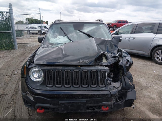 2018 Jeep Renegade Trailhawk 4x4 მანქანა იყიდება აუქციონზე, vin: ZACCJBCB6JPH15833, აუქციონის ნომერი: 45190738