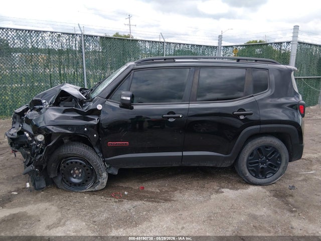 2018 Jeep Renegade Trailhawk 4x4 მანქანა იყიდება აუქციონზე, vin: ZACCJBCB6JPH15833, აუქციონის ნომერი: 45190738